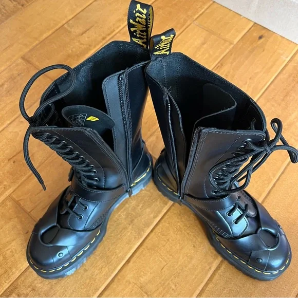 Dr. Martens 1914 Quad Harness - Picture 8 of 11